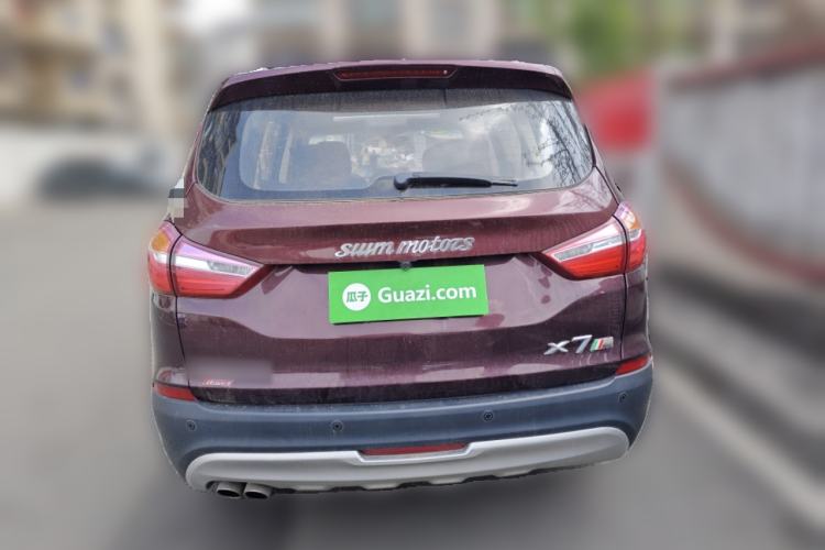 Used SWM X7 2016 1.5T Manual Prestige Version 7 Seats Rear