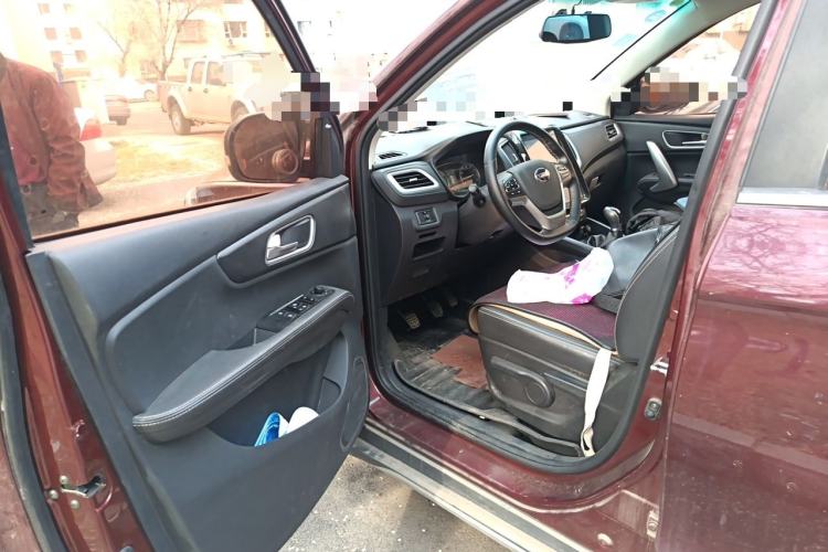 Used SWM X7 2016 1.8L Manual Luxury Edition 7 Seats Driver Seat