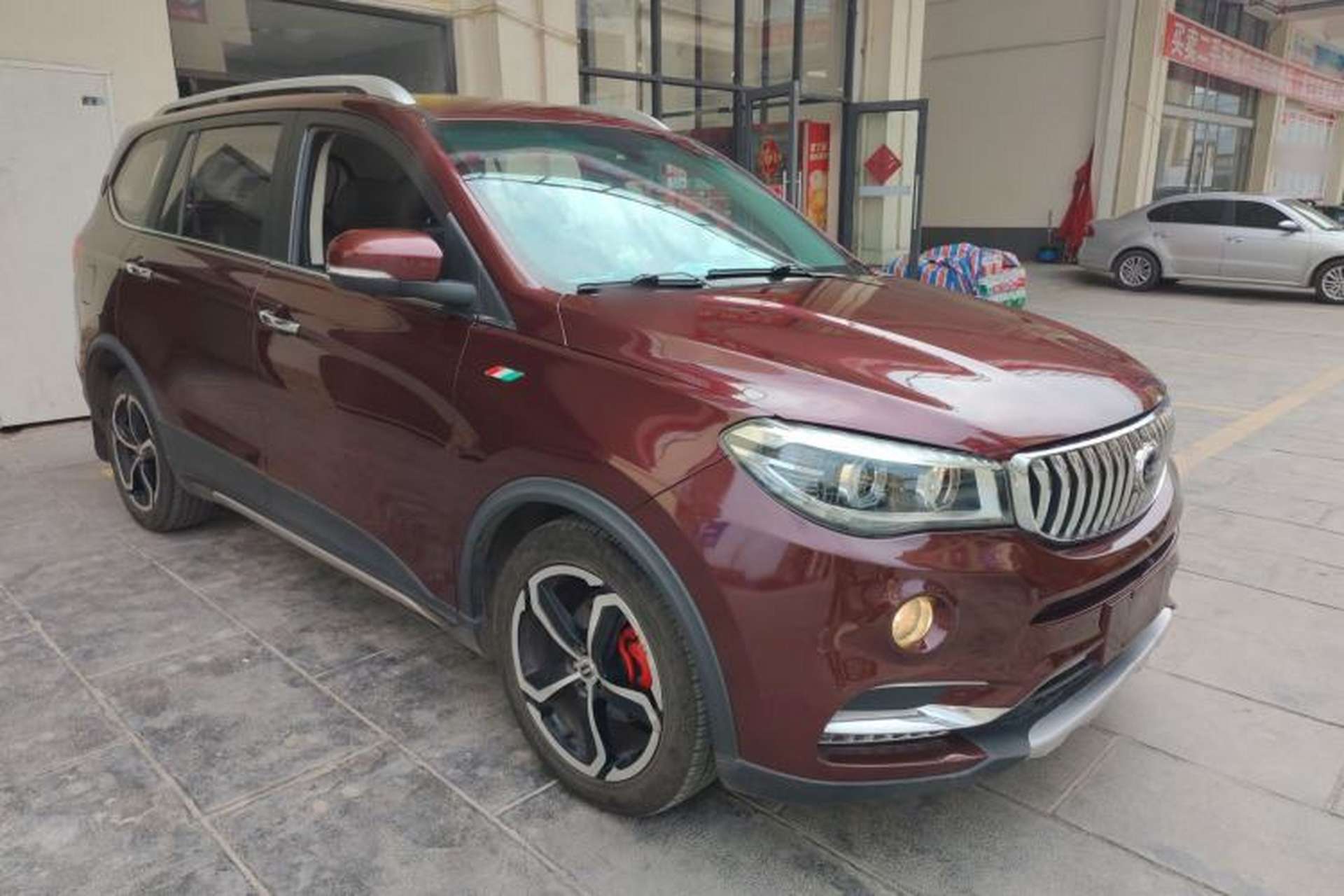 Used SWM X7 2016 1.5T Manual Luxury Edition 7 Seats Exterior 1