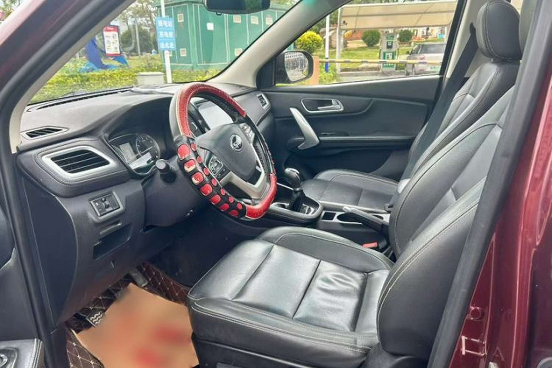 Used SWM X7 2016 1.5T Manual Luxury Edition 7 Seats Exterior 4
