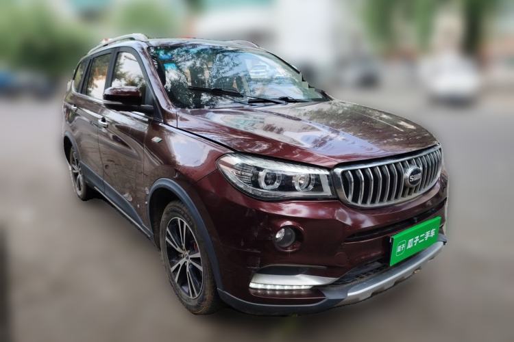 Used SWM X7 2016 1.8L Manual Luxury Edition 7 Seats Front Right 45 Deg