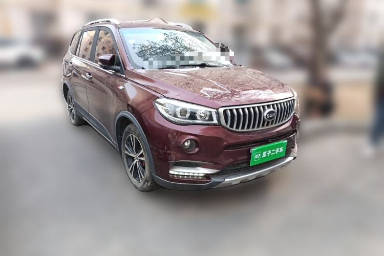 Used SWM X7 2016 1.8L Manual Luxury Edition 7 Seats Front Right 45 Deg