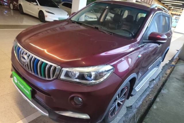 Used SWM X7 2016 1.8L Manual Luxury Edition 7 Seats