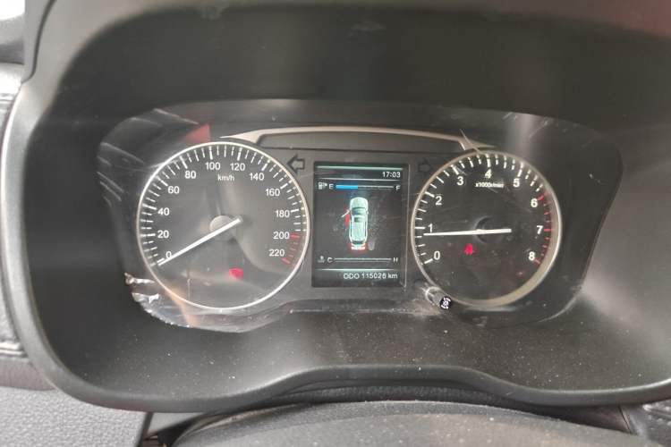 Used SWM X7 2016 1.8L Manual Luxury Edition 7 Seats Instrument Cluster