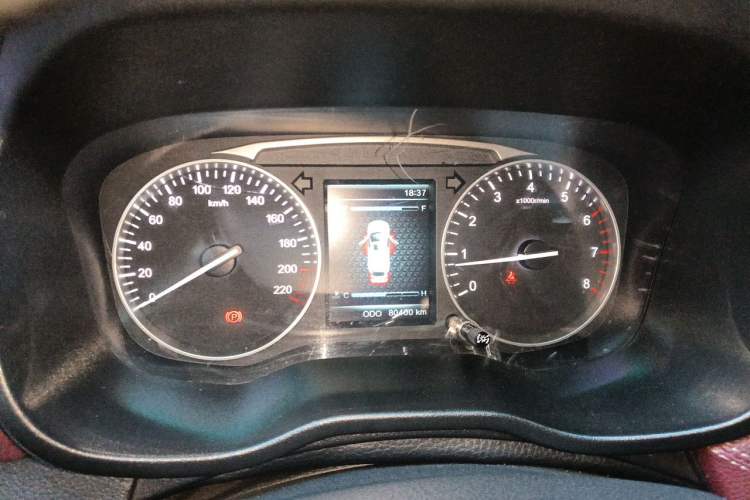 Used SWM X7 2016 1.5T Manual Luxury Edition 7 Seats Instrument Cluster