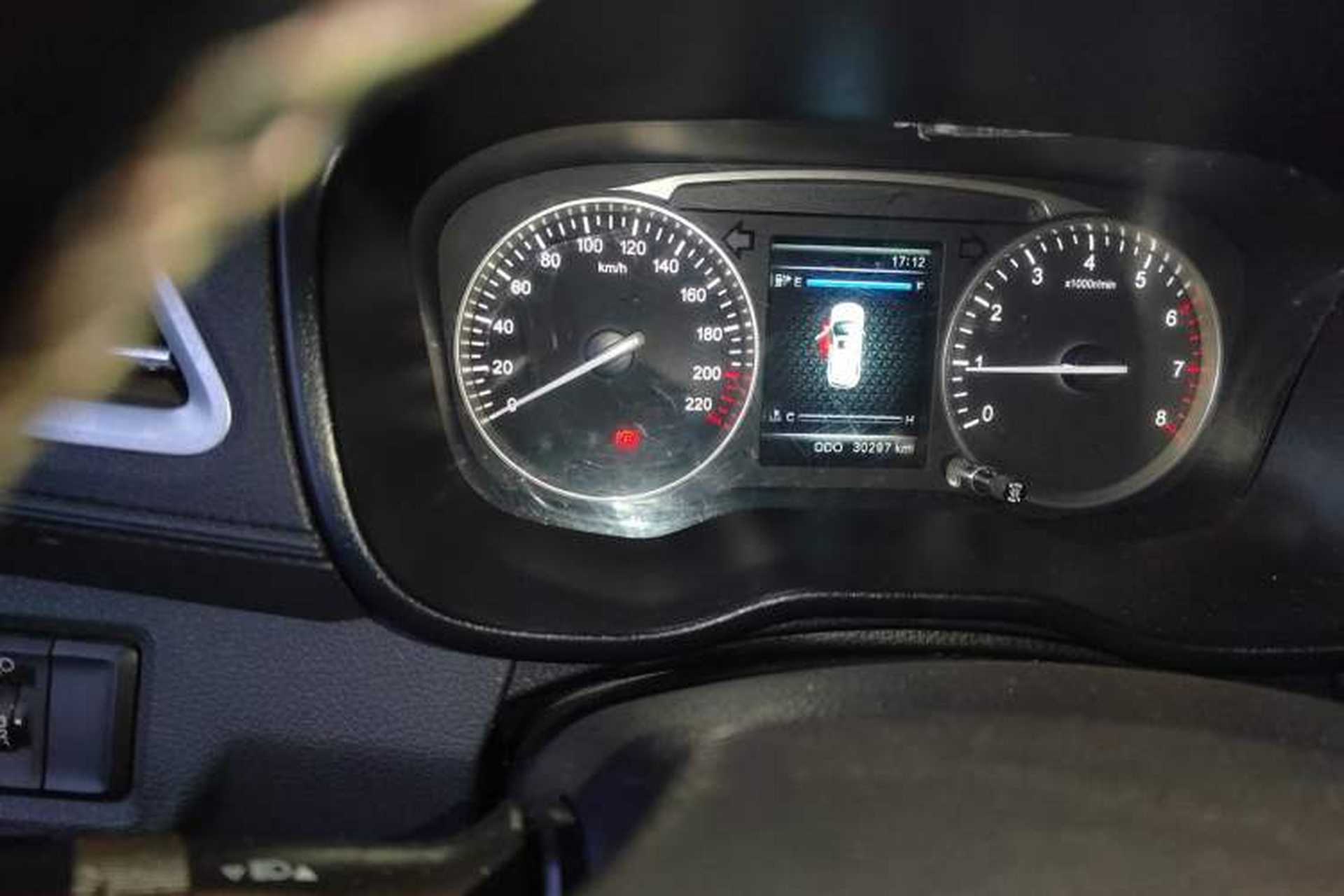 Used SWM X7 2016 1.8L Manual Luxury Edition 7 Seats Instrument Cluster