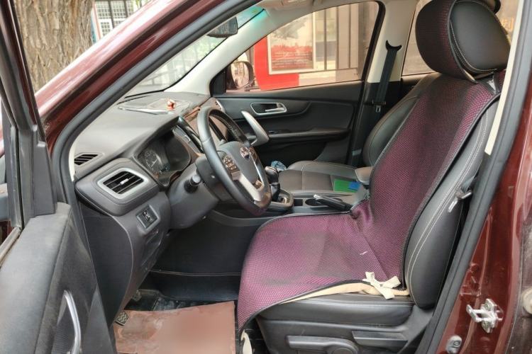 Used SWM X7 2016 1.8L Manual Luxury Edition 7 Seats Left Front Seat