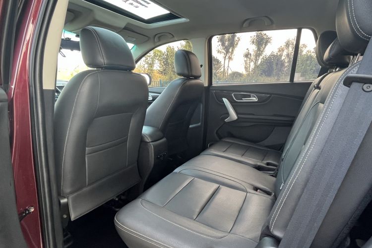 Used SWM X7 2016 1.8L Manual Luxury Edition 7 Seats Left Rear Seat