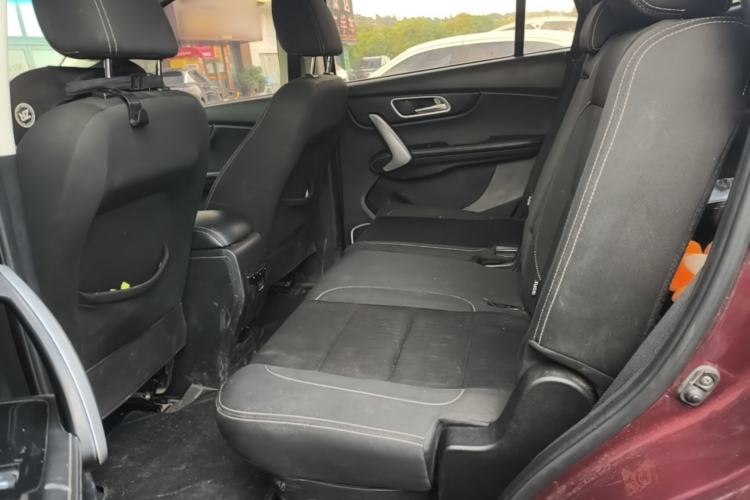Used SWM X7 2016 1.8L Manual Comfort Version 7 Seats Left Rear Seat