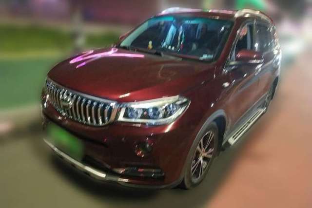 Used SWM X7 2016 1.8L Manual Luxury Edition 7 Seats