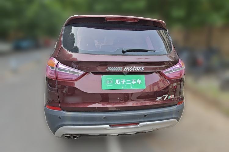 Used SWM X7 2016 1.8L Manual Luxury Edition 7 Seats Rear