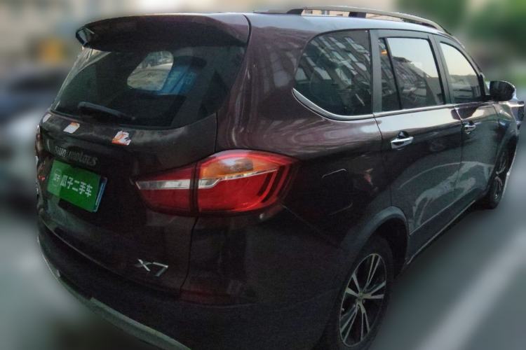 Used SWM X7 2016 1.8L Manual Luxury Edition 7 Seats Rear Right 45 Deg