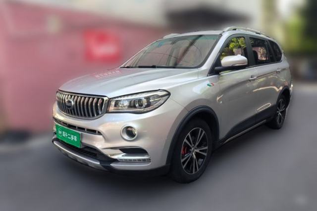 Used SWM X7 2016 1.8L Manual Luxury Edition 7 Seats