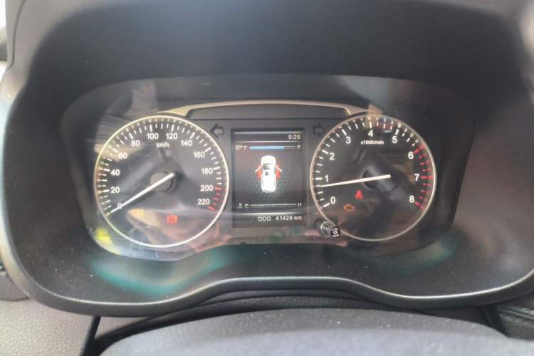 Used SWM X7 2016 1.8L Manual Luxury Edition 7 Seats Instrument Cluster