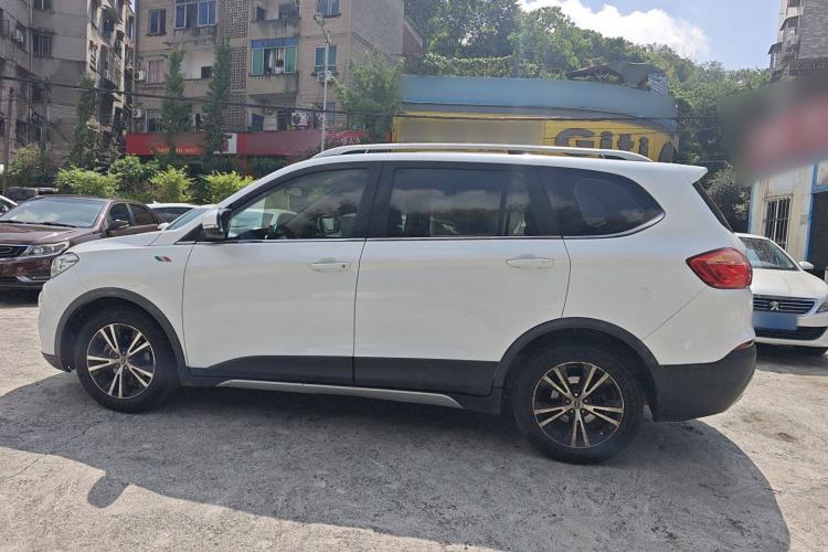 Used SWM X7 2016 1.8L Manual Comfort Version 7 Seats Exterior 5