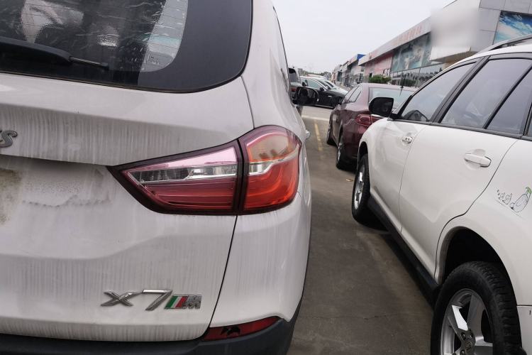 Used SWM X7 2016 1.5T Manual Luxury Edition 7 Seats Exterior 6