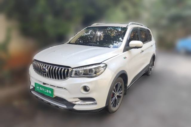 Used SWM X7 2016 1.8L Manual Luxury Edition 7 Seats