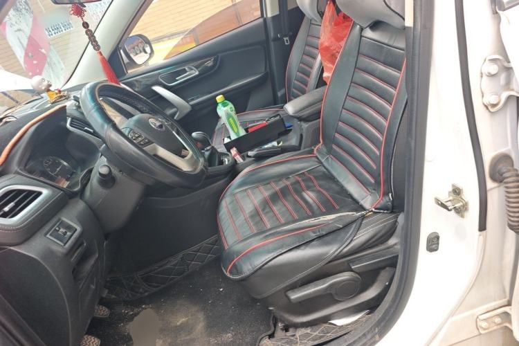 Used SWM X7 2016 1.8L Manual Luxury Edition 7 Seats Left Front Seat