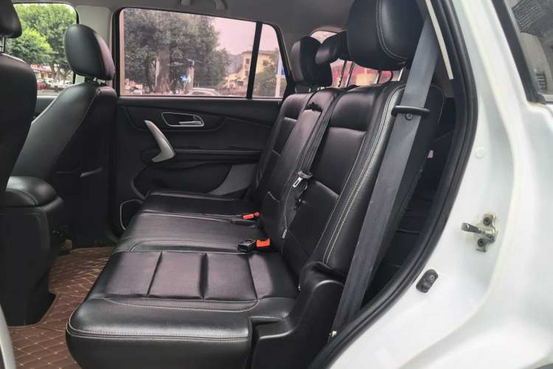 Used SWM X7 2016 1.8L Manual Luxury Edition 7 Seats Left Rear Seat