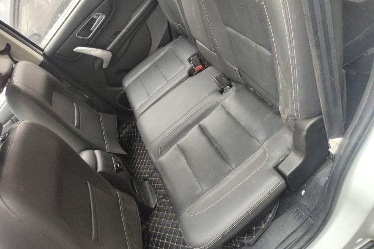 Used SWM X7 2016 1.5T Manual Luxury Edition 7 Seats Left Rear Seat