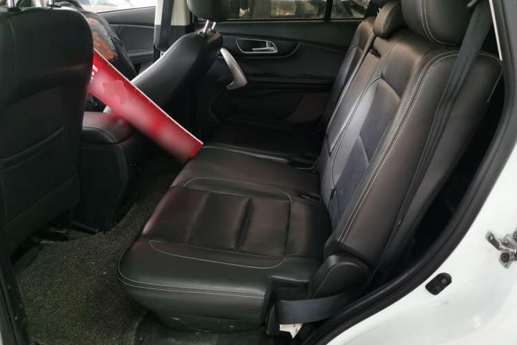 Used SWM X7 2016 1.5T Manual Luxury Edition 7 Seats Left Rear Seat