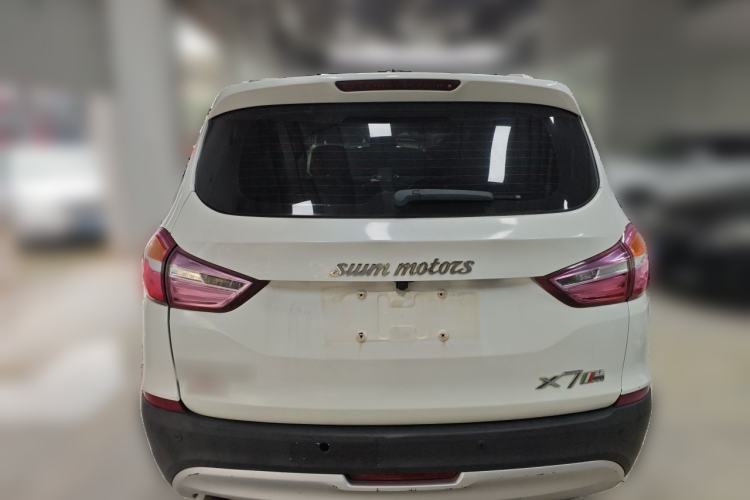 Used SWM X7 2016 1.5T Manual Luxury Edition 7 Seats Rear