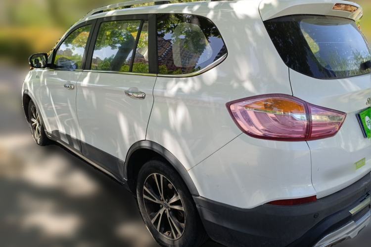 Used SWM X7 2016 1.8L Manual Luxury Edition 7 Seats Rear Left 45 Deg
