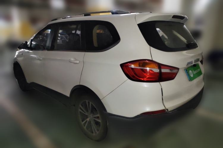 Used SWM X7 2016 1.8L Manual Luxury Edition 7 Seats Rear Left 45 Deg
