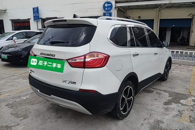 Used SWM X7 2016 1.5T Manual Luxury Edition 7 Seats Rear Right 45 Deg