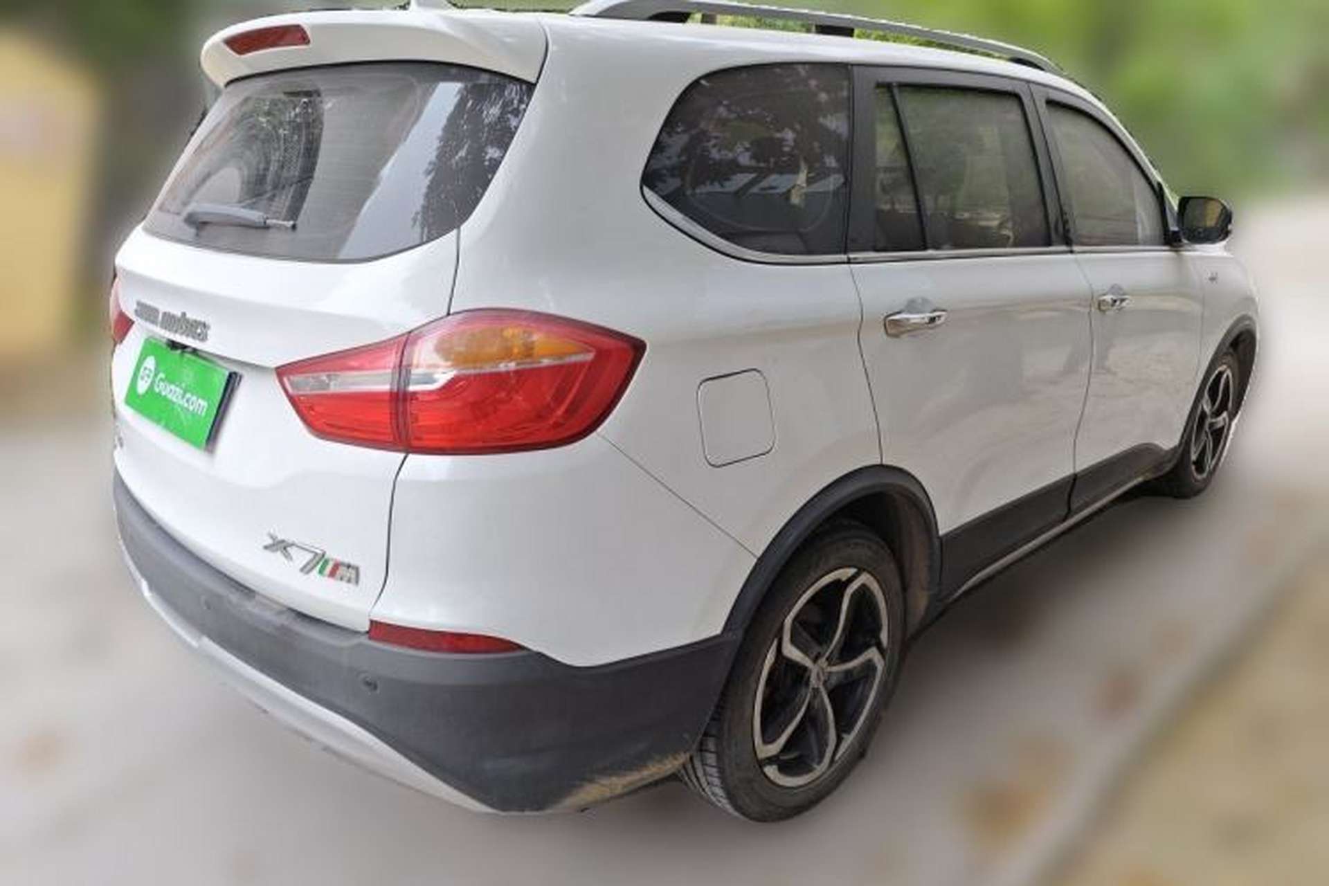 Used SWM X7 2016 1.5T Manual Luxury Edition 7 Seats Rear Right 45 Deg