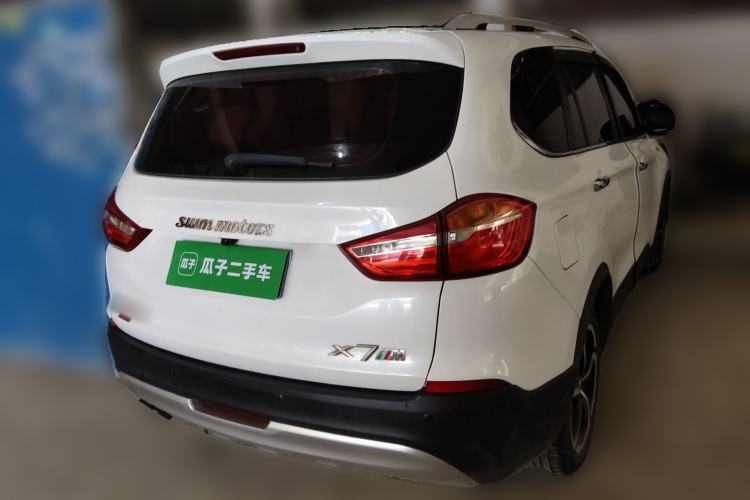 Used SWM X7 2016 1.5T Manual Luxury Edition 7 Seats Rear Right 45 Deg
