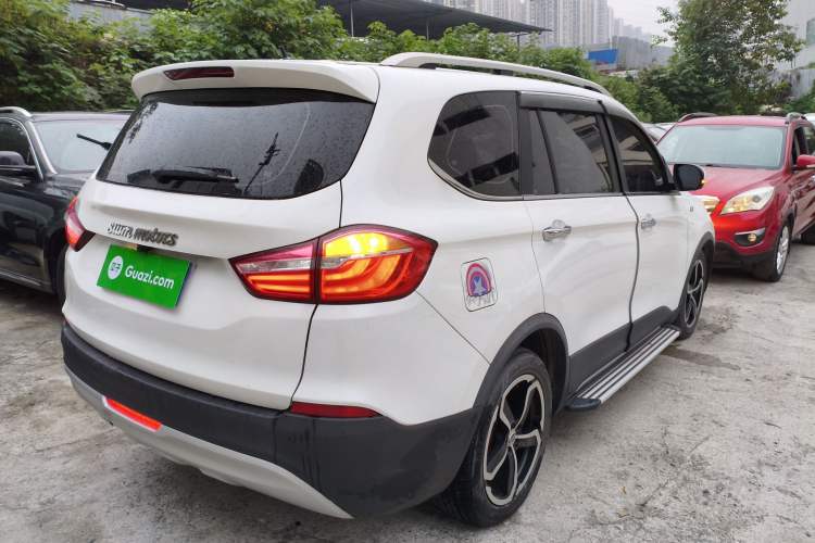 Used SWM X7 2016 1.5T Manual Luxury Edition 7 Seats Rear Right 45 Deg