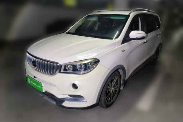 Used SWM X7 2016 1.8L Manual Luxury Edition 7 Seats