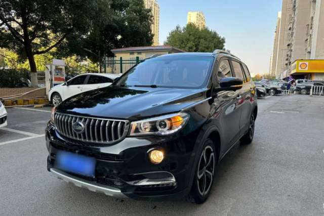 Used SWM X7 2017 1.5T Automatic Prestige Version 7 Seats