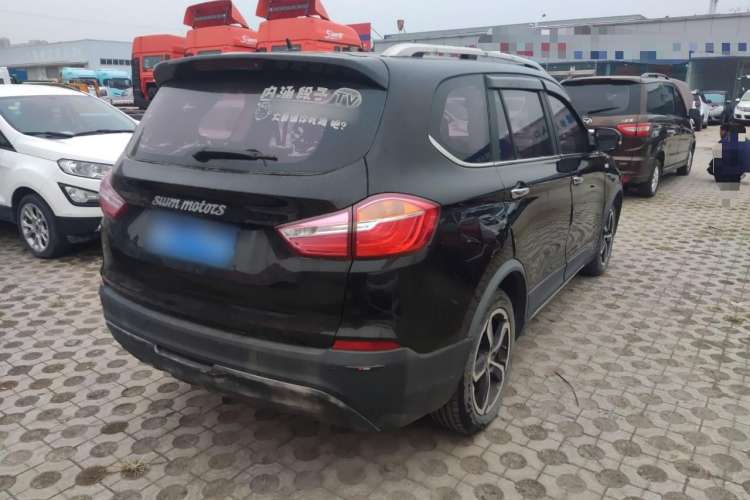 Used SWM X7 2017 1.5T Automatic Smart Enjoyment Version 7 Seats Exterior 3