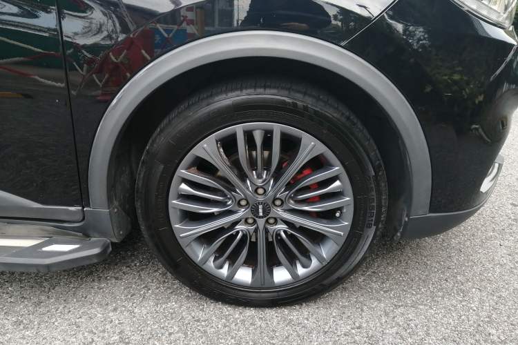 Used SWM X7 2017 1.5T automatic smart version 7 seats Exterior 4