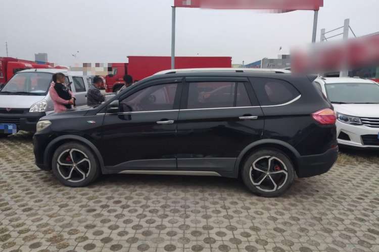 Used SWM X7 2017 1.5T Automatic Smart Enjoyment Version 7 Seats Exterior 5