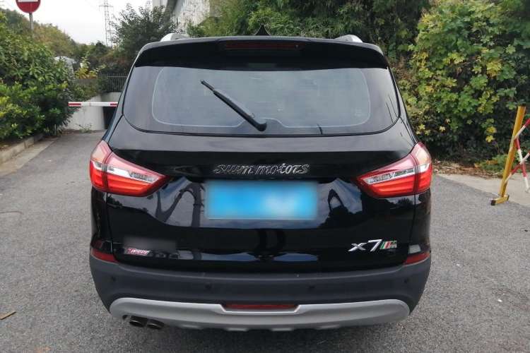 Used SWM X7 2017 1.5T automatic smart version 7 seats Exterior 6