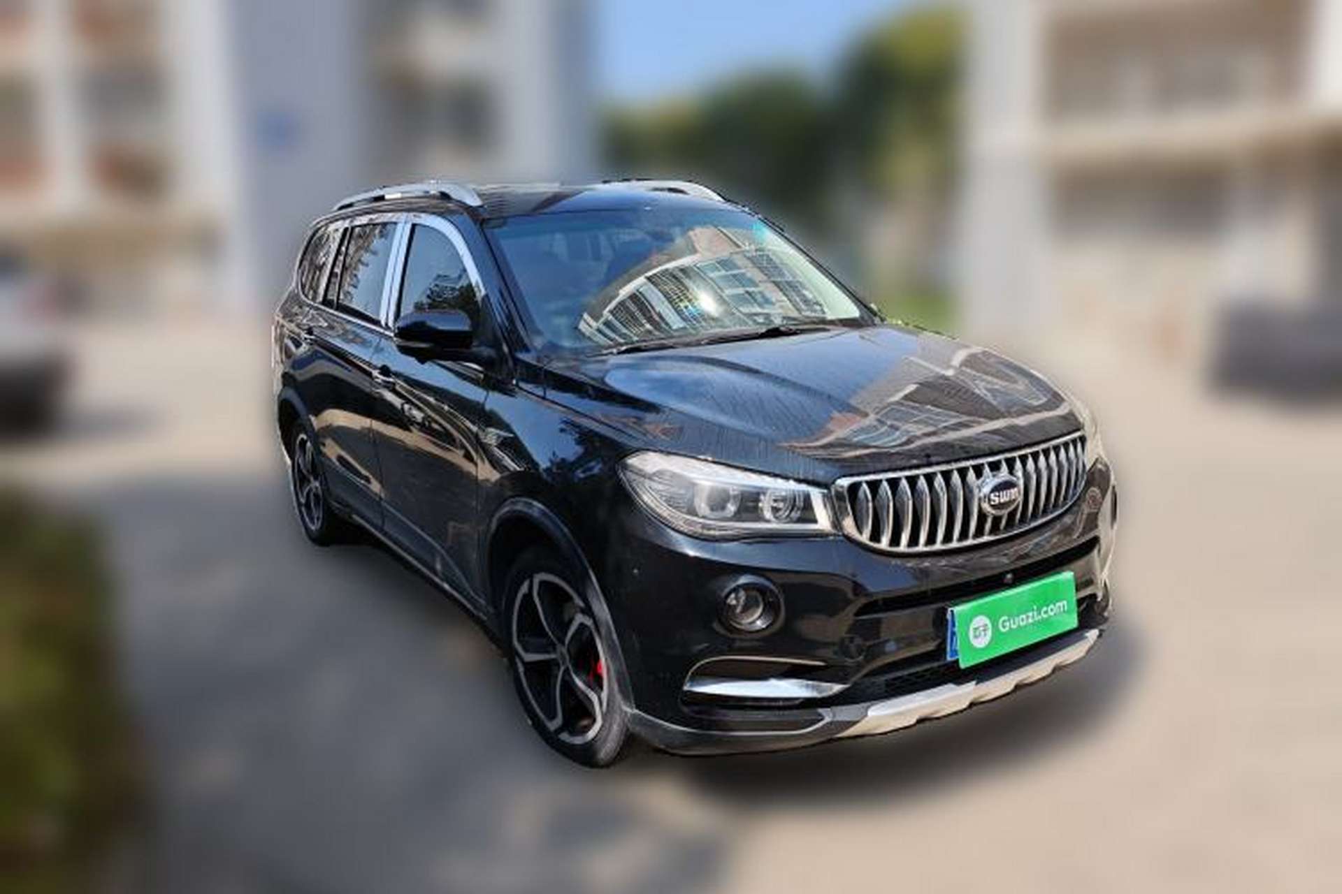 Used SWM X7 2017 1.5T Automatic Smart Enjoyment Version 7 Seats Front Right 45 Deg