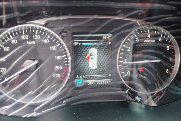 Used SWM X7 2017 1.5T Automatic Smart Enjoyment Version 7 Seats Instrument Cluster