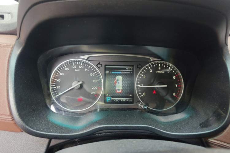 Used SWM X7 2017 1.5T Automatic Smart Enjoyment Version 7 Seats Instrument Cluster