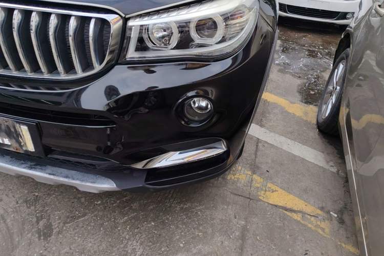 Used SWM X7 2017 1.5T Automatic Smart Enjoyment Version 7 Seats Left Front Headlight
