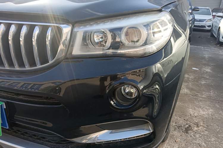 Used SWM X7 2017 1.5T Automatic Smart Enjoyment Version 7 Seats Left Front Headlight