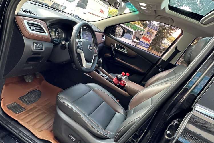 Used SWM X7 2017 1.5T Automatic Prestige Version 7 Seats Left Front Seat