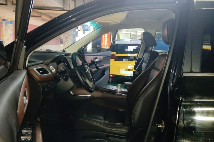 Used SWM X7 2017 1.5T Automatic Smart Enjoyment Version 7 Seats Left Front Seat