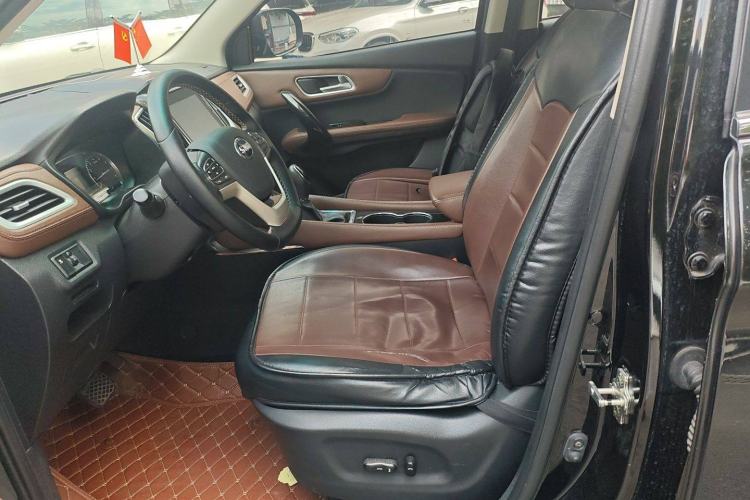 Used SWM X7 2017 1.5T Automatic Prestige Version 7 Seats Left Front Seat