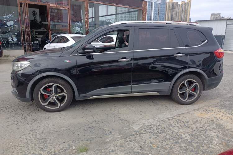 Used SWM X7 2017 1.5T Automatic Smart Enjoyment Version 7 Seats Left Side