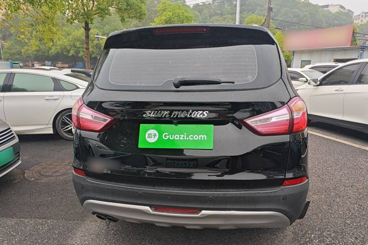 Used SWM X7 2017 1.5T Automatic Smart Enjoyment Version 7 Seats Rear