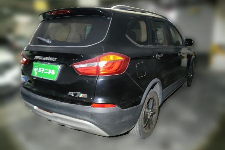 Used SWM X7 2017 1.5T Automatic Smart Enjoyment Version 7 Seats Rear Right 45 Deg