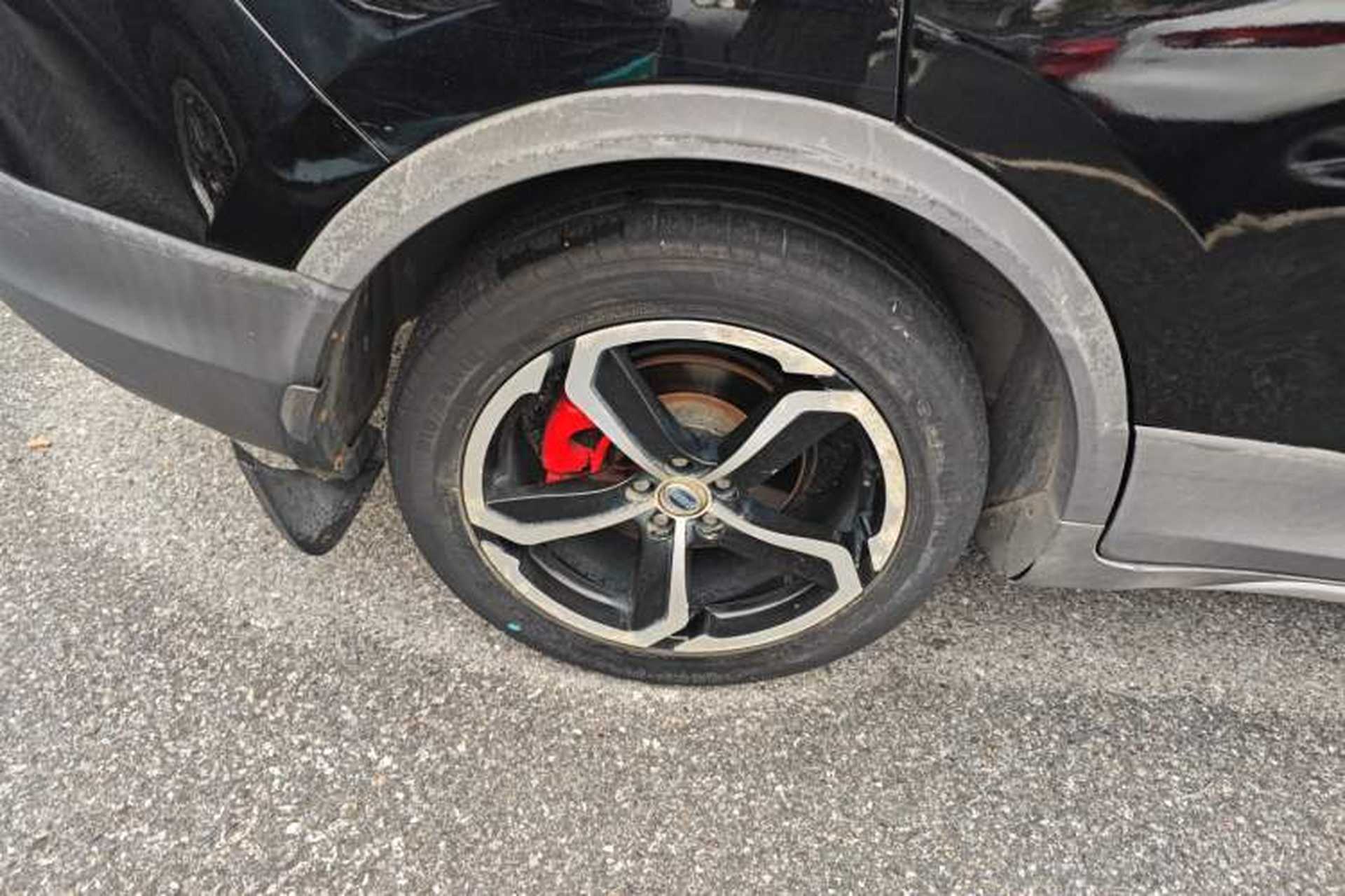 Used SWM X7 2017 1.5T Automatic Smart Enjoyment Version 7 Seats Right Rear Wheel Hub